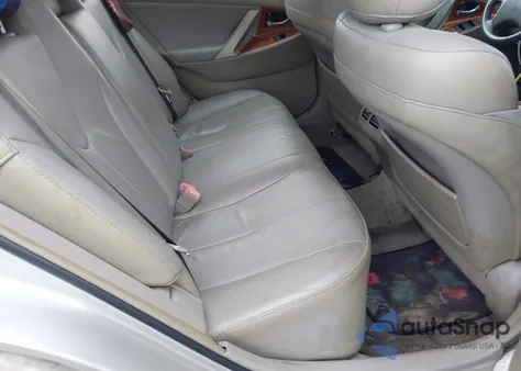 2011 Toyota Camry Xle z USA, uszkodzony, nr VIN 4T4BF3EK6BR187261